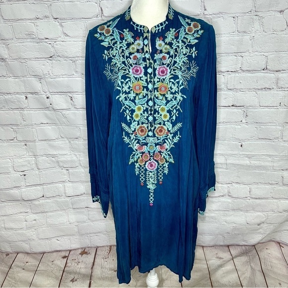Johnny Was Tops - Johnny Was embroidered blue/teal tunic